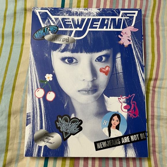 🩵NEW JEANS- 1st EP ‘Hanni’ version - Picture 1 of 3